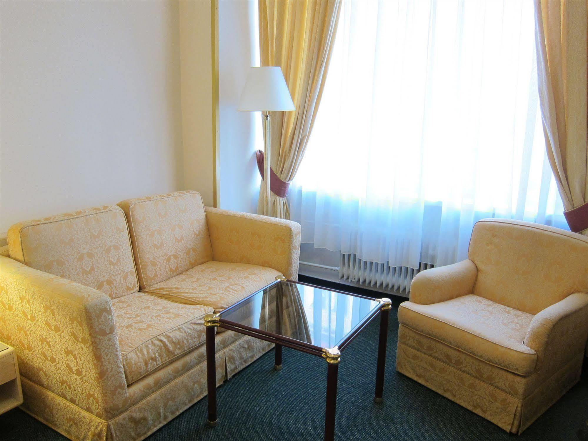 Hotel Mira Inn Prague Luaran gambar