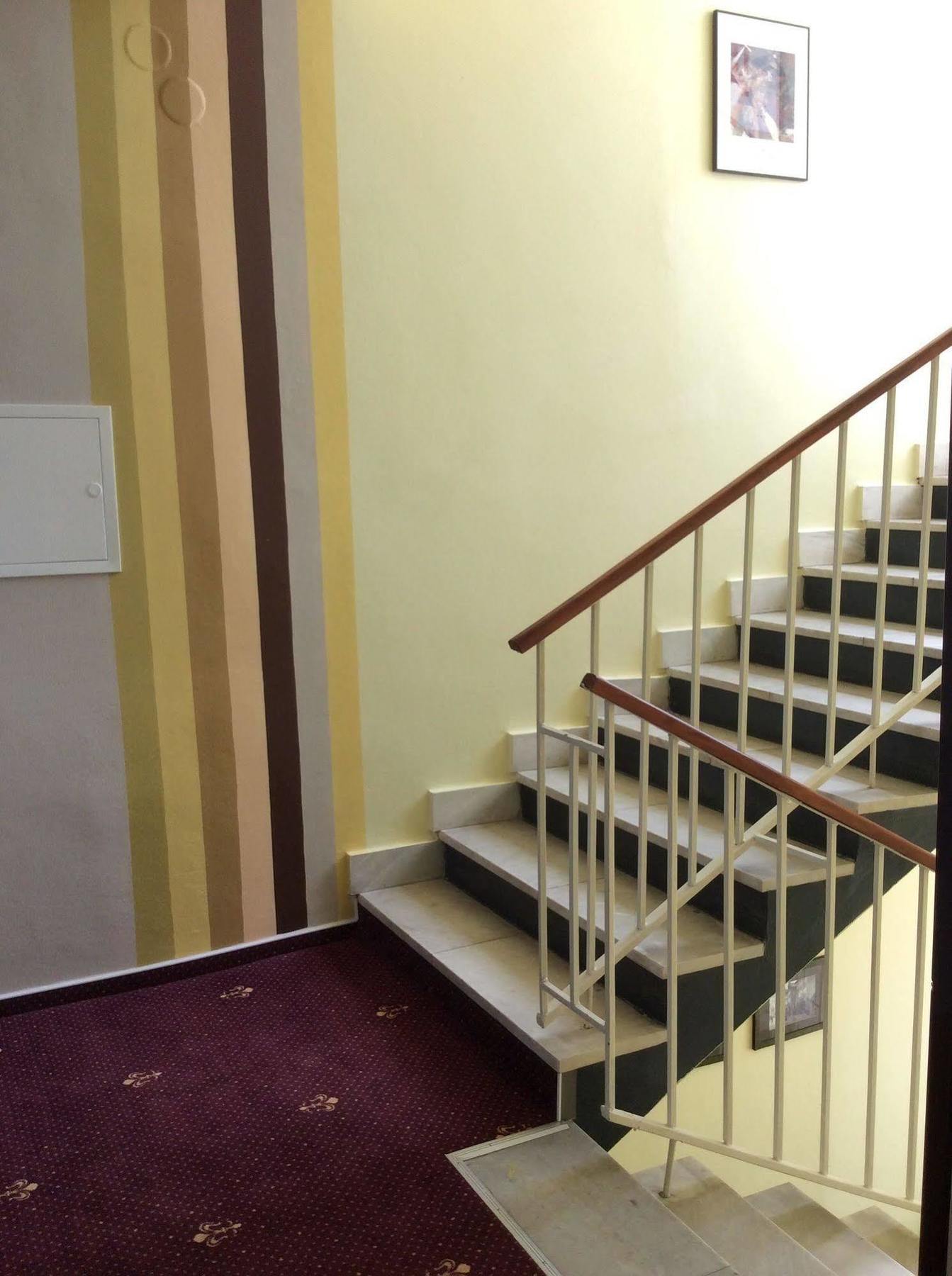 Hotel Mira Inn Prague Luaran gambar