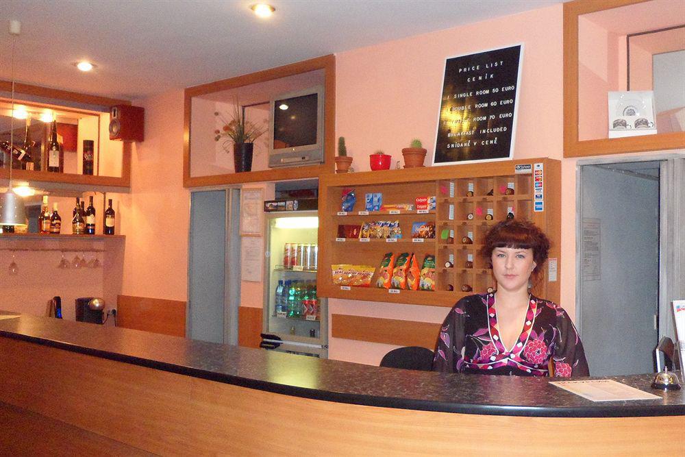 Hotel Mira Inn Prague Luaran gambar